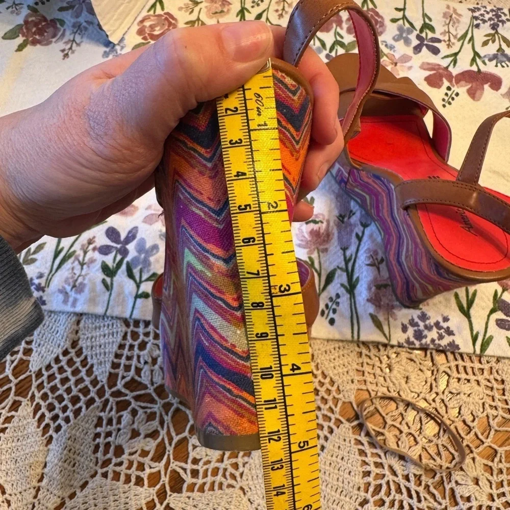 American Eagle Outfitters Women's Brown Sandals, size 8.5 - Picture 8 of 9